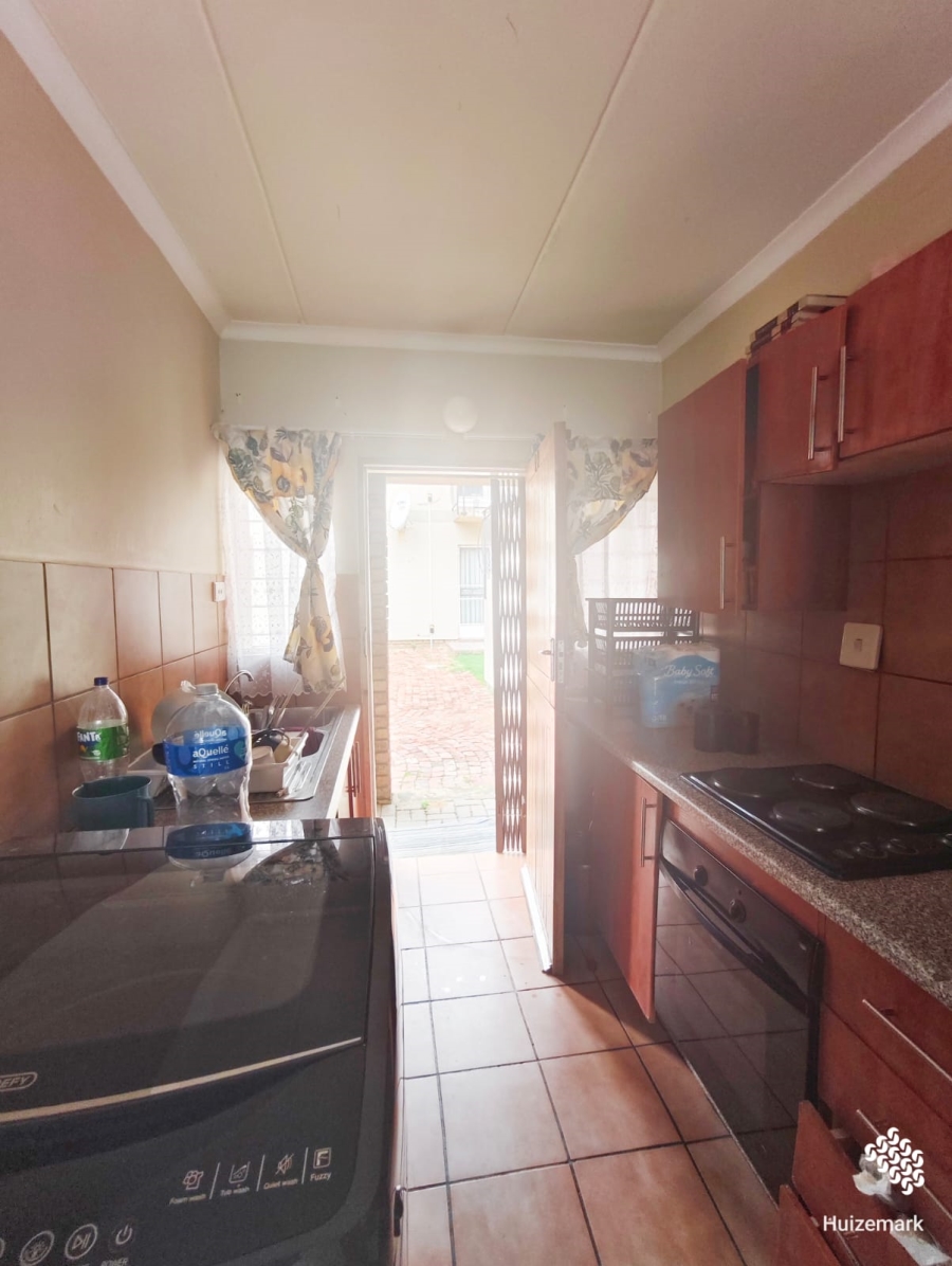2 Bedroom Property for Sale in Vaalpark Free State